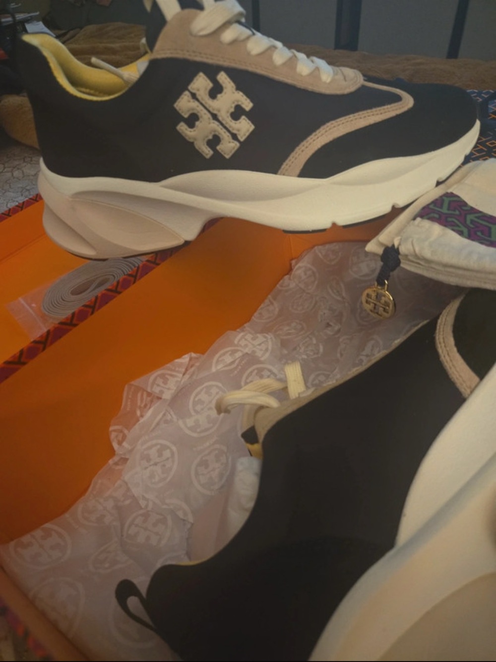 Tory Burch Black and Beige Low-Top Logo Sneakers with White Soles - Picture 3 of 8